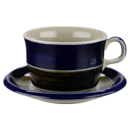 Teetasse mit Untere