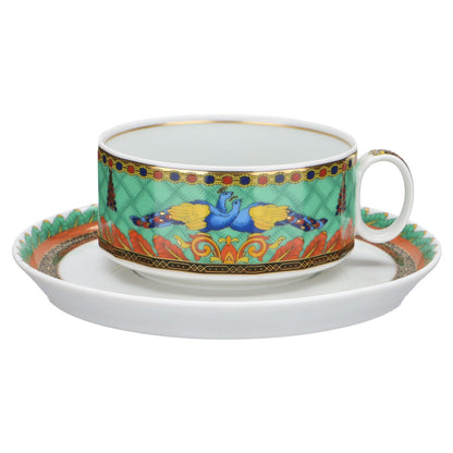 Teetasse mit Untere