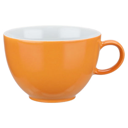 Teetasse mit Untere