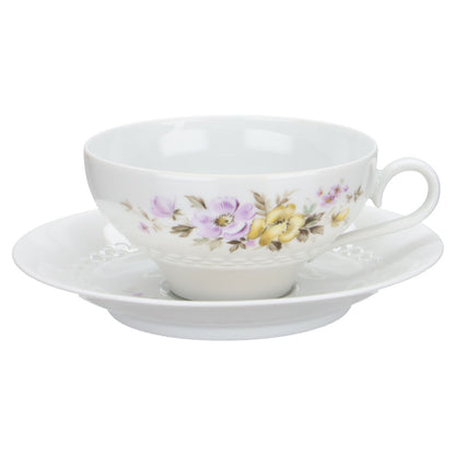 Teetasse mit Untere