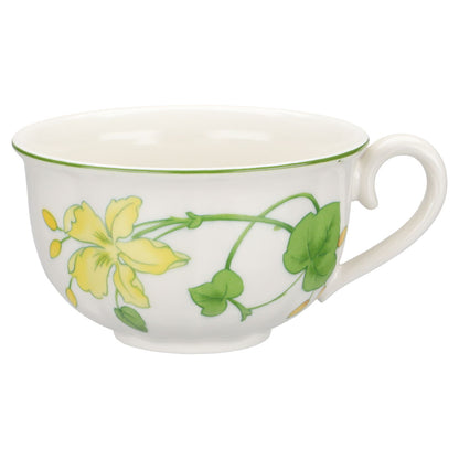 Teetasse mit Untere