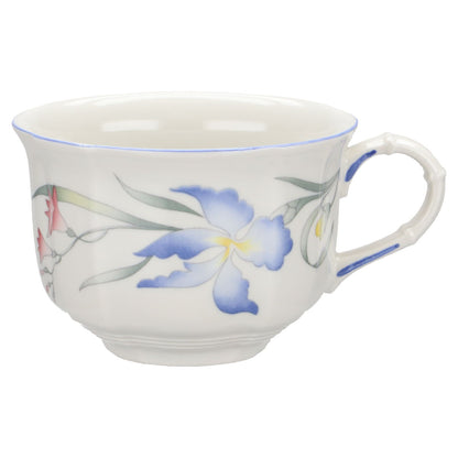 Teetasse mit Untere