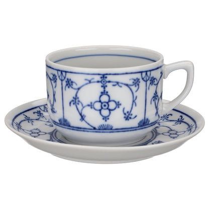 Teetasse mit Untere